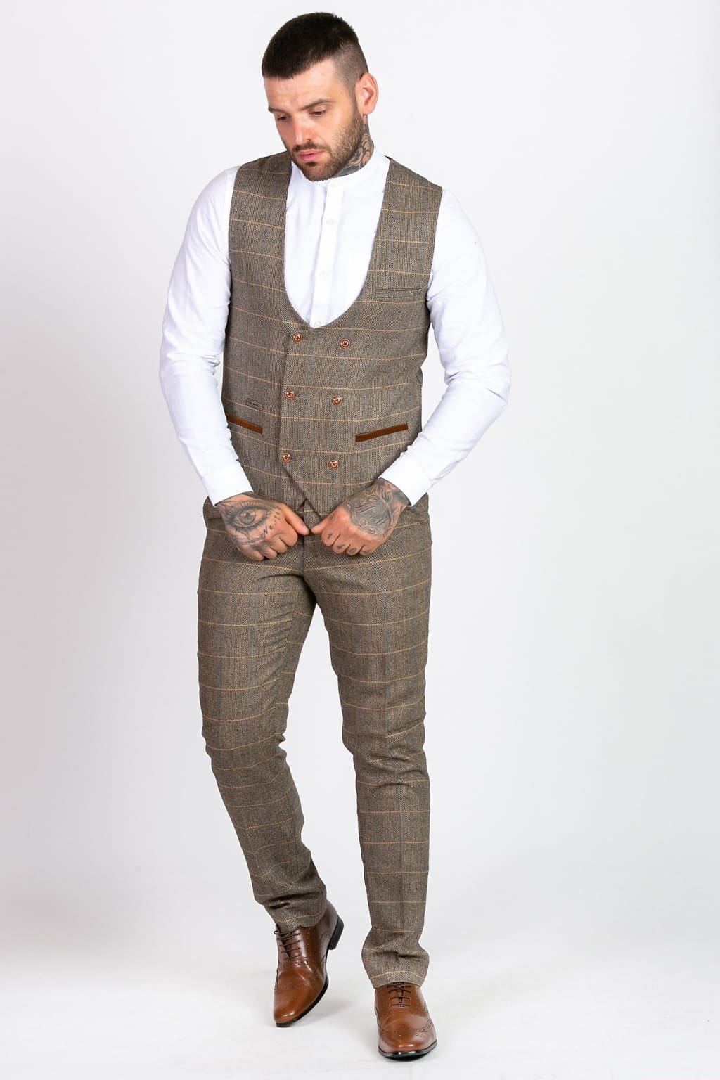 Marc Darcy Ted Waistcoat In Tan