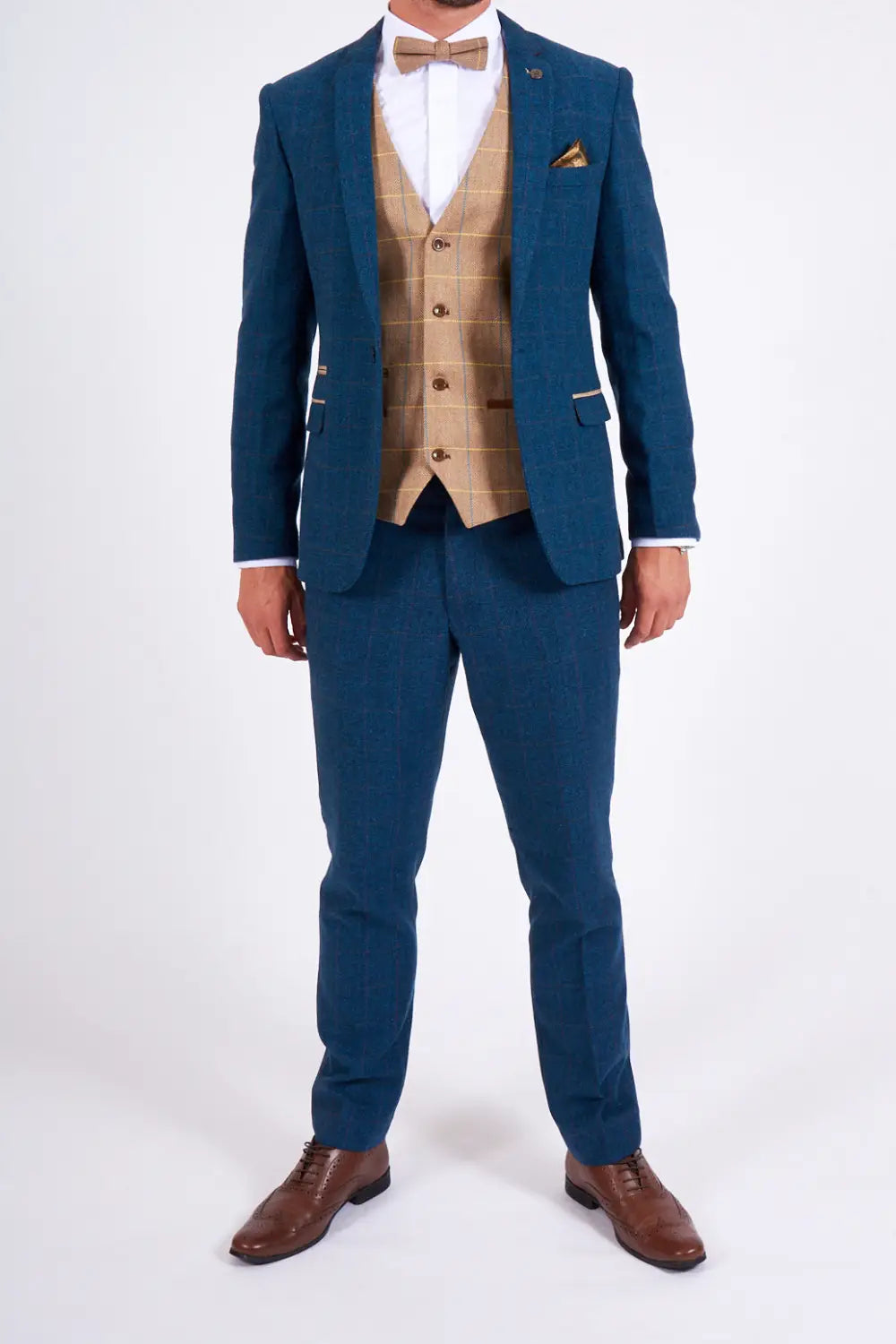 Marc Darcy Suits at menswearr.com