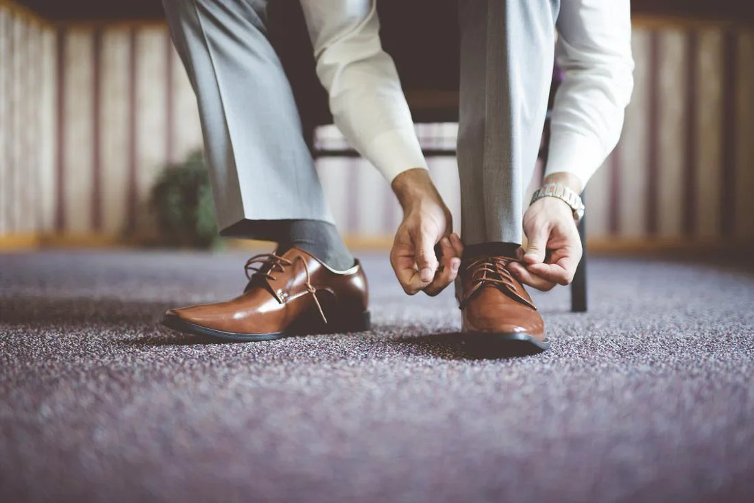 Men's Derby Shoes: A Complete Guide to Style and Wear MENSWEARR.COM Men's Derby Shoes: A Complete Guide to Style and Wear MENSWEARR.COM