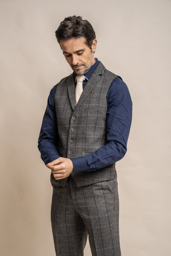 Cavani Albert Grey Men’s Tweed Check Lapel Waistcoat - 36S - WAISTCOATS