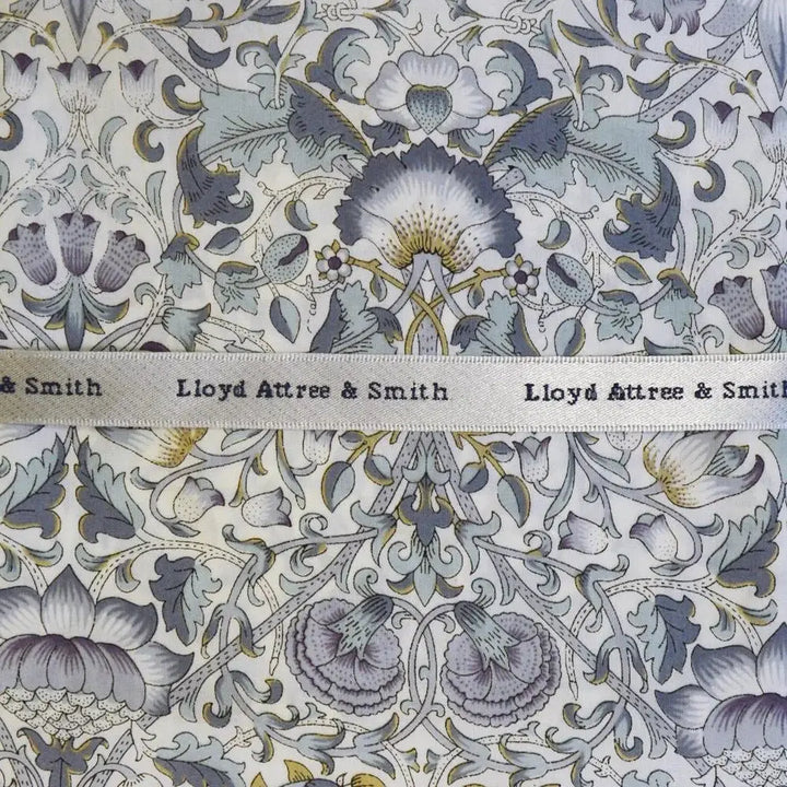 L A Smith Liberty Art Fabric Hank - Sage - Accessories