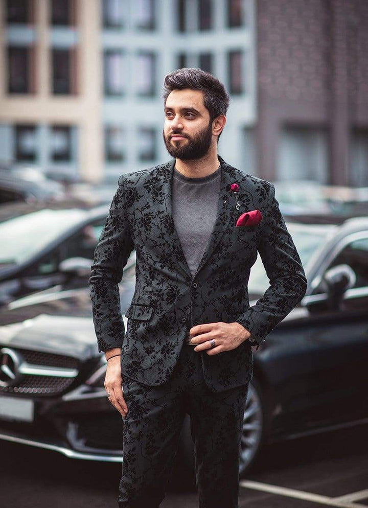 Cavani Georgi Black Floral Blazer - Suit & Tailoring