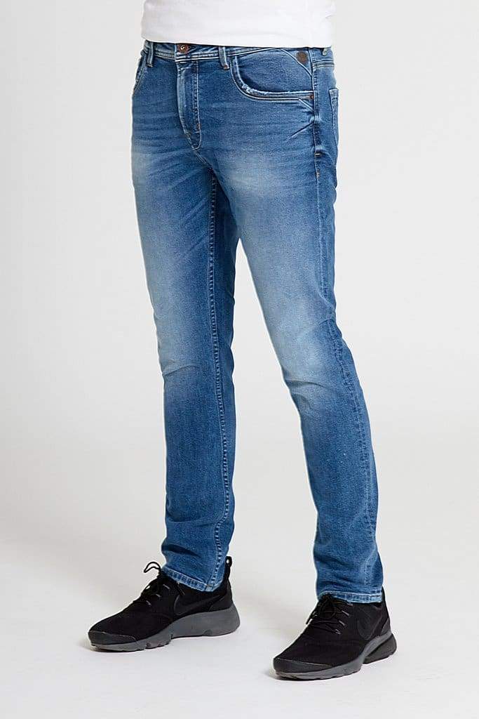 SIGMA Slim Fit Jeans In Mid Wash - Jeans