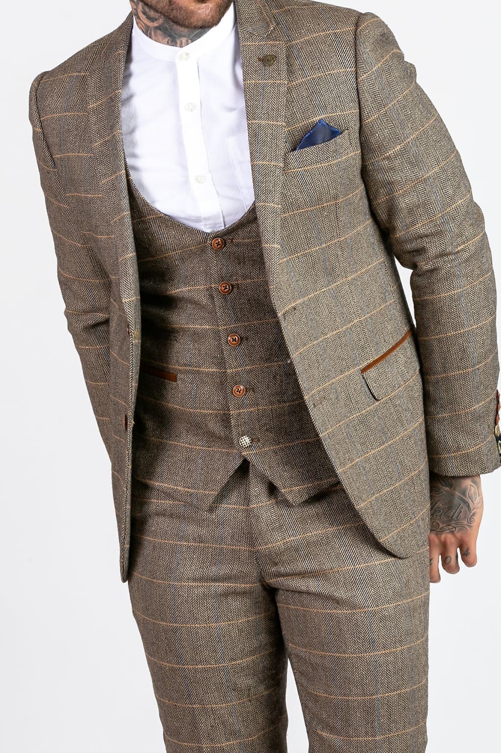 Marc Darcy Ted Trousers In Tan